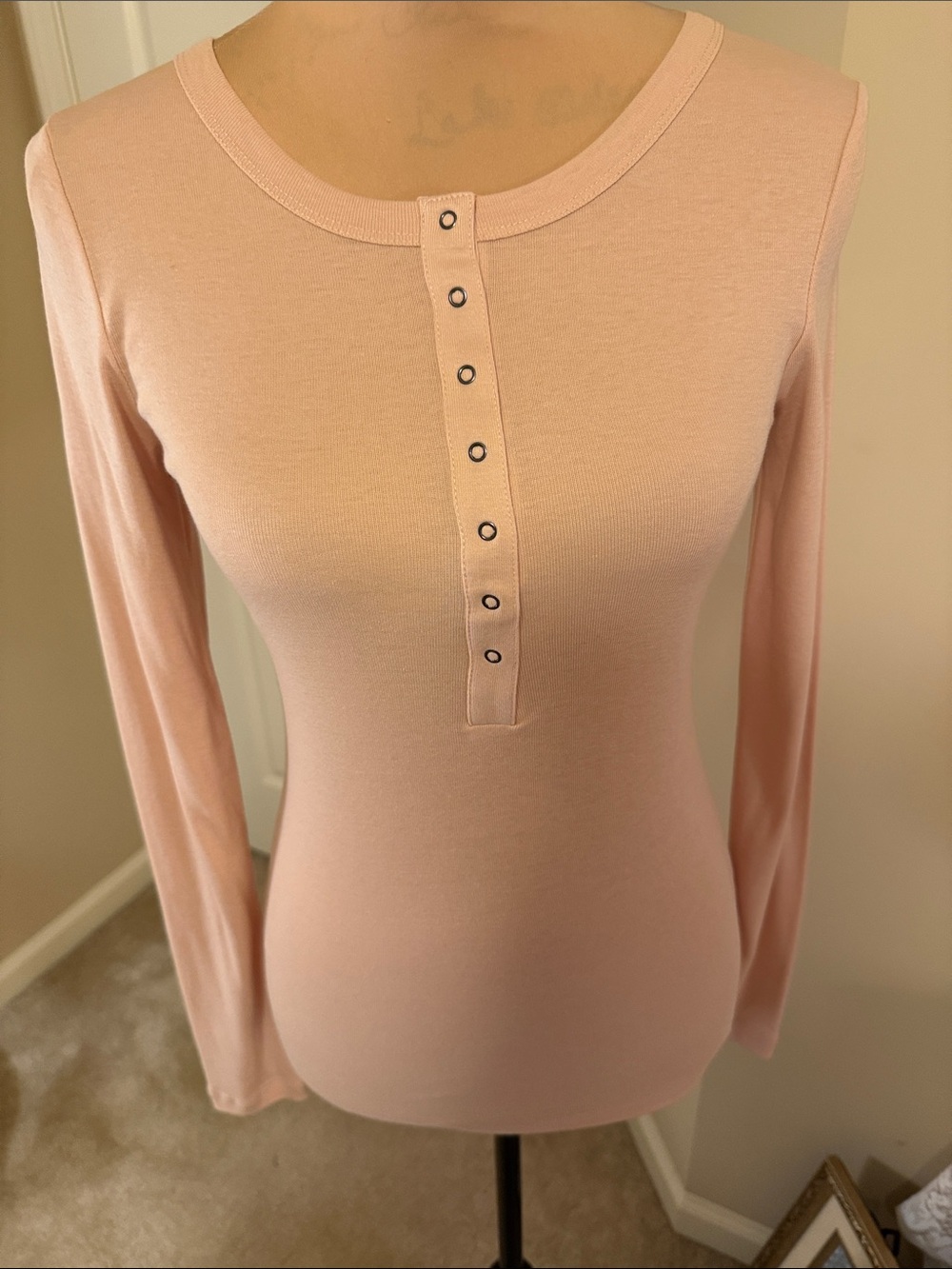 Victoria's Secret Light Pink Long-Sleeve Snap Henley Top
